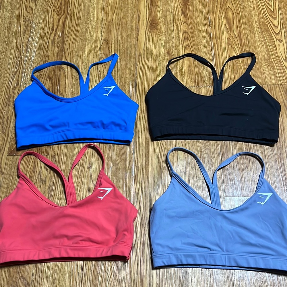 Bundle of gymshark v neck sports bra